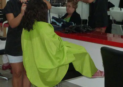 Corte de pelo media melena