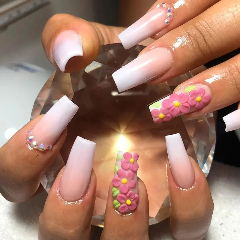 decoración de uñas en Reus