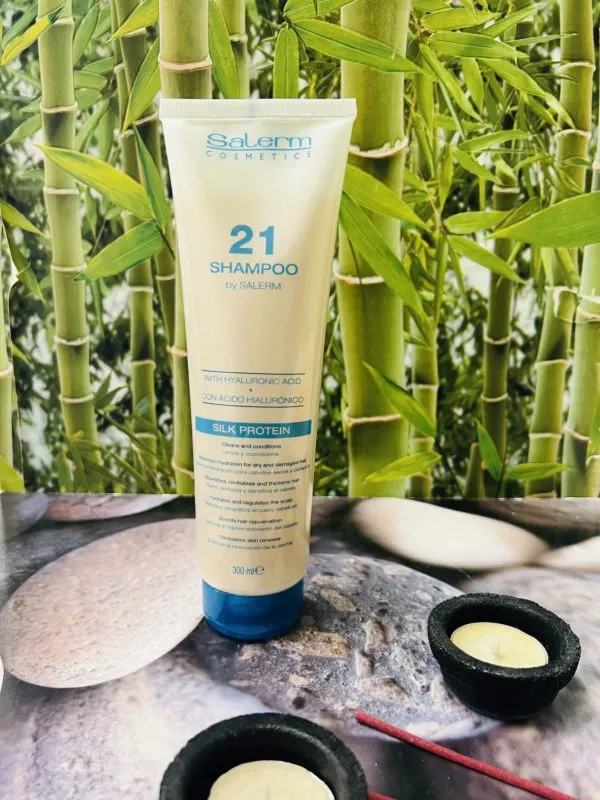 Salerm Cosmetics Shampoo Silk Protein